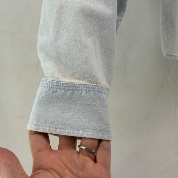 Lauren by Ralph Lauren women’s small denim button-down long sleeve top - Picture 3 of 9